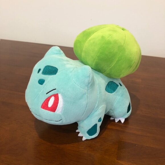 Nintendo Bulbasaur Plush Stuffed Animal Pre-owned - Picture 1 of 12